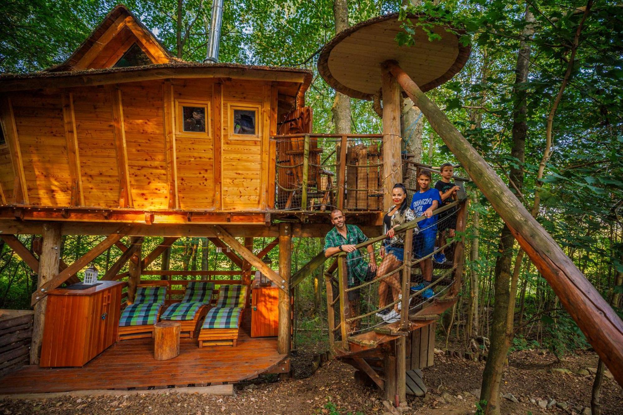 Treehous Sneznik S Wellness Hotell Dolní Morava Eksteriør bilde